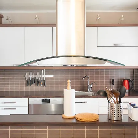 Apartment - Spacious For Group *